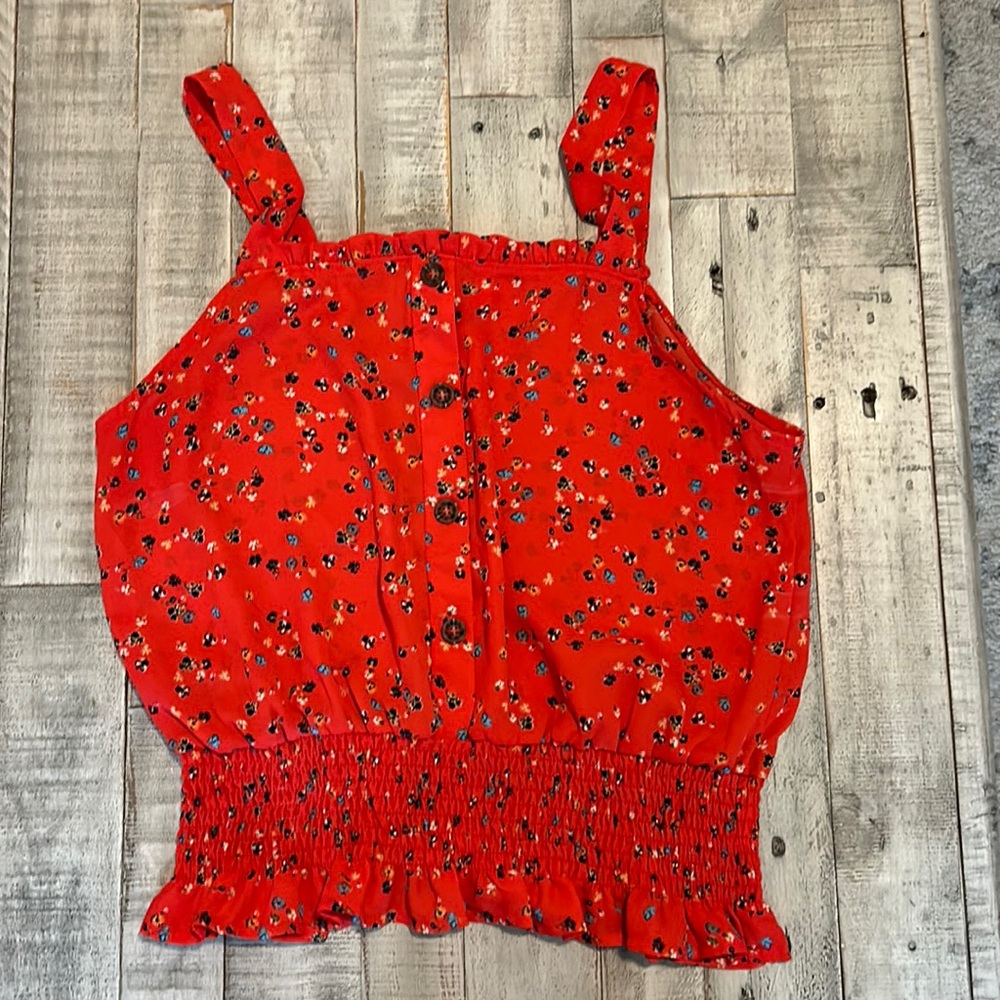 Red floral tank